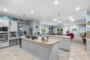 701 Pelican Lane, Lantana, FL 33462 Sold 04/01/25