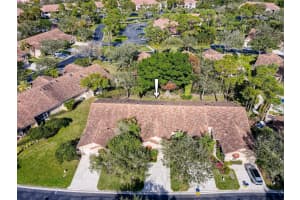 2202 Heather Run Terrace, Palm Beach Gardens, FL 33418 Sold 10/30/25