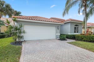5332 Grande Palm Circle, Delray Beach, FL 33484 Sold 03/19/25