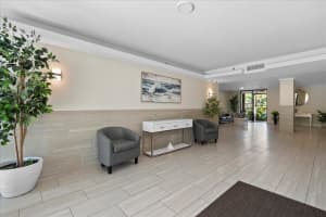 955 Egret Circle 207, Delray Beach, FL 33444 Sold 05/15/25
