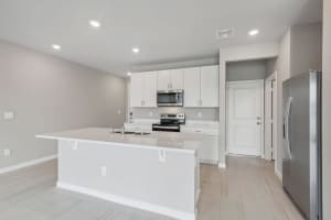 470 Salisbury Circle, Fort Pierce, FL 34982 Sold 07/29/25