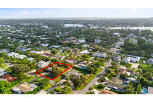 44 Pine Tree Place, Tequesta, FL 33469 Sold 03/31/25