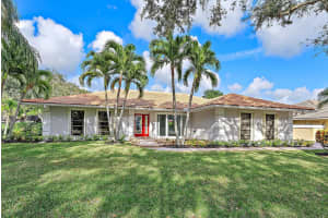 9 Old Fence Road, Palm Beach Gardens, FL 33418 Sold 05/07/25