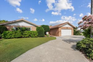 1805 The 12th Fairway, Wellington, FL 33414 Sold 07/22/25