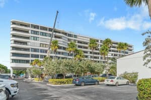 MLS# R11058702, Palm Beach, Florida 33480