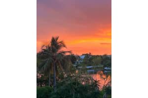 MLS# R11058702, Palm Beach, Florida 33480