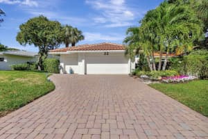 32 Hampshire Lane, Boynton Beach, FL 33436 Sold 06/25/25