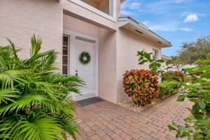 4669 SE Bridgetown Court, Stuart, FL 34997 Sold 04/08/25