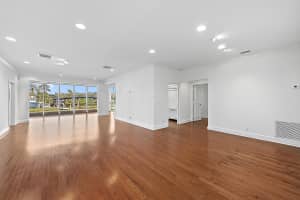 2001 Captains Way, Jupiter, FL 33477 - MLS#R11058720