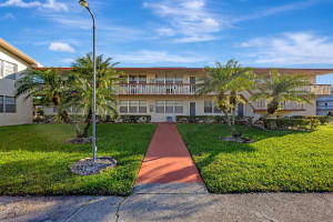 7 Andover A, West Palm Beach, FL 33417 Sold 09/03/25
