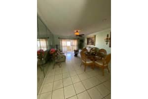 715 Lori Drive 302, Palm Springs, FL 33461 - MLS#R11058804