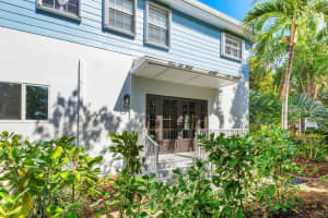 1920 Spanish Trail Trail, Delray Beach, FL 33483 - MLS#R11058817