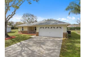 1121 9th Square, Vero Beach, FL 32960 Sold 03/31/25