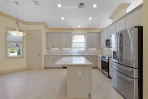 3170 Sussex Way, Vero Beach, FL 32966 Sold 07/23/25