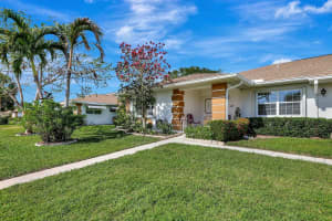 1234 S Lakes End Drive A, Fort Pierce, FL 34982 - MLS#R11058923