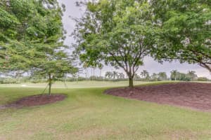 4702 Carlton Golf Drive, Lake Worth