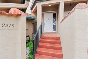9213 W Sunrise Boulevard 9213, Plantation, FL 33322 Sold 03/07/25