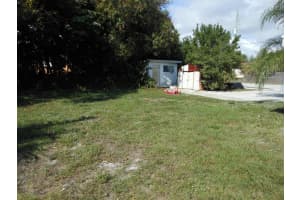 203 SW 3rd Court, Boynton Beach, FL 33435 Sold 04/08/25