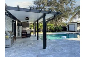 960 SW 49th Terrace, Plantation, FL 33317 Sold 05/06/25