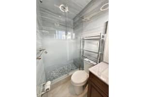 960 SW 49th Terrace, Plantation, FL 33317 Sold 05/06/25
