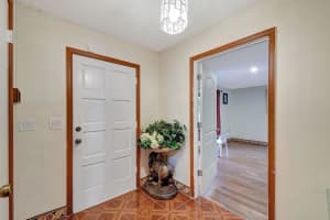 834 Briarwood Drive, Haverhill, FL 33415 Sold 06/30/25