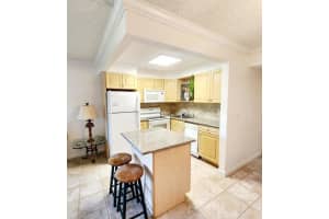 195 Dorchester I I, West Palm Beach