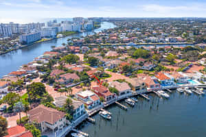 571 Pelican Way, Delray Beach, FL 33483 Sold 04/09/25