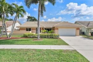9776 Sun Pointe Drive, Boynton Beach, FL 33437 Sold 04/09/25