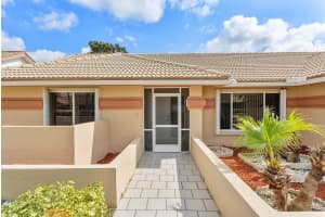 9776 Sun Pointe Drive, Boynton Beach, FL 33437 Sold 04/09/25