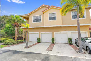 104 Lighthouse Circle A, Tequesta, FL 33469 Sold 04/02/25