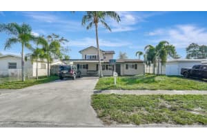 6830 Simms Street, Hollywood, FL 33024 Sold 05/02/25