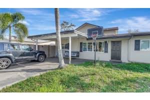 6830 Simms Street, Hollywood, FL 33024 Sold 05/02/25