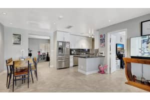 6830 Simms Street, Hollywood, FL 33024 Sold 05/02/25