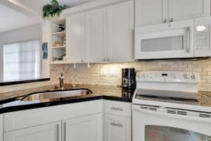 7449 Glendevon Lane 104, Delray Beach, FL 33446 - MLS#R11059418