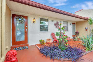 147 Lake Anne Drive, West Palm Beach, FL 33411 Sold 04/17/25