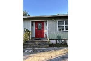 3931 Kewanee Road, Lantana, FL 33462 Sold 04/15/25