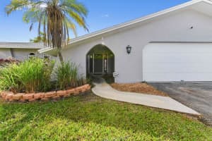 25 W Plumosa Lane, Lake Worth, FL 33467 Sold 07/10/25