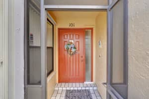 4540 Amherst Circle 101, West Palm Beach, FL 33417 Sold 04/18/25