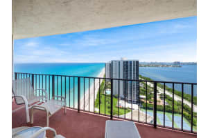 5420 N Ocean Ph4 Drive Ph4, Singer Island, FL 33404 - MLS#R11059590