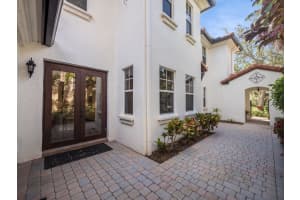 1812 Flower Drive, Palm Beach Gardens, FL 33410 Sold 03/31/25