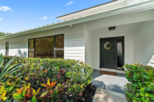 18820 Misty Lake Drive, Jupiter, FL 33458 Sold 04/17/25