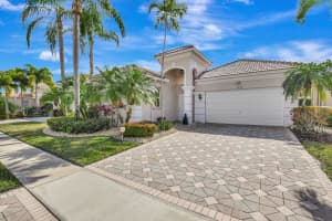6930 Fairway Lakes Drive, Boynton Beach, FL 33472 Sold 08/01/25