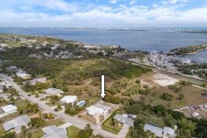 3575 NE Skyline Drive, Jensen Beach, FL 34957 Sold 03/26/25