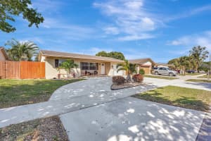 335 SW 32nd Terrace, Deerfield Beach, FL 33442 Sold 05/07/25