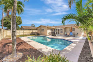 335 SW 32nd Terrace, Deerfield Beach, FL 33442 Sold 05/07/25