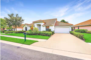 203 Eagleton Estate Boulevard, Palm Beach Gardens, FL 33418 Sold 04/28/25