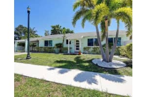 601 SE 3rd Avenue, Delray Beach, FL 33483 Sold 08/28/25
