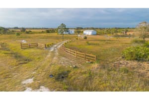 18129 NW 264th Street, Okeechobee, FL 34972 Sold 05/16/25