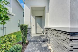 4061 Pelicano Way, Deerfield Beach, FL 33064 Sold 04/25/25