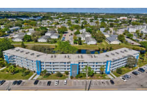 1108 Newport U, Deerfield Beach, FL 33442 Sold 04/18/25
